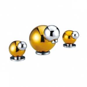 Luxurious Golden 8 inch widespread Faucet